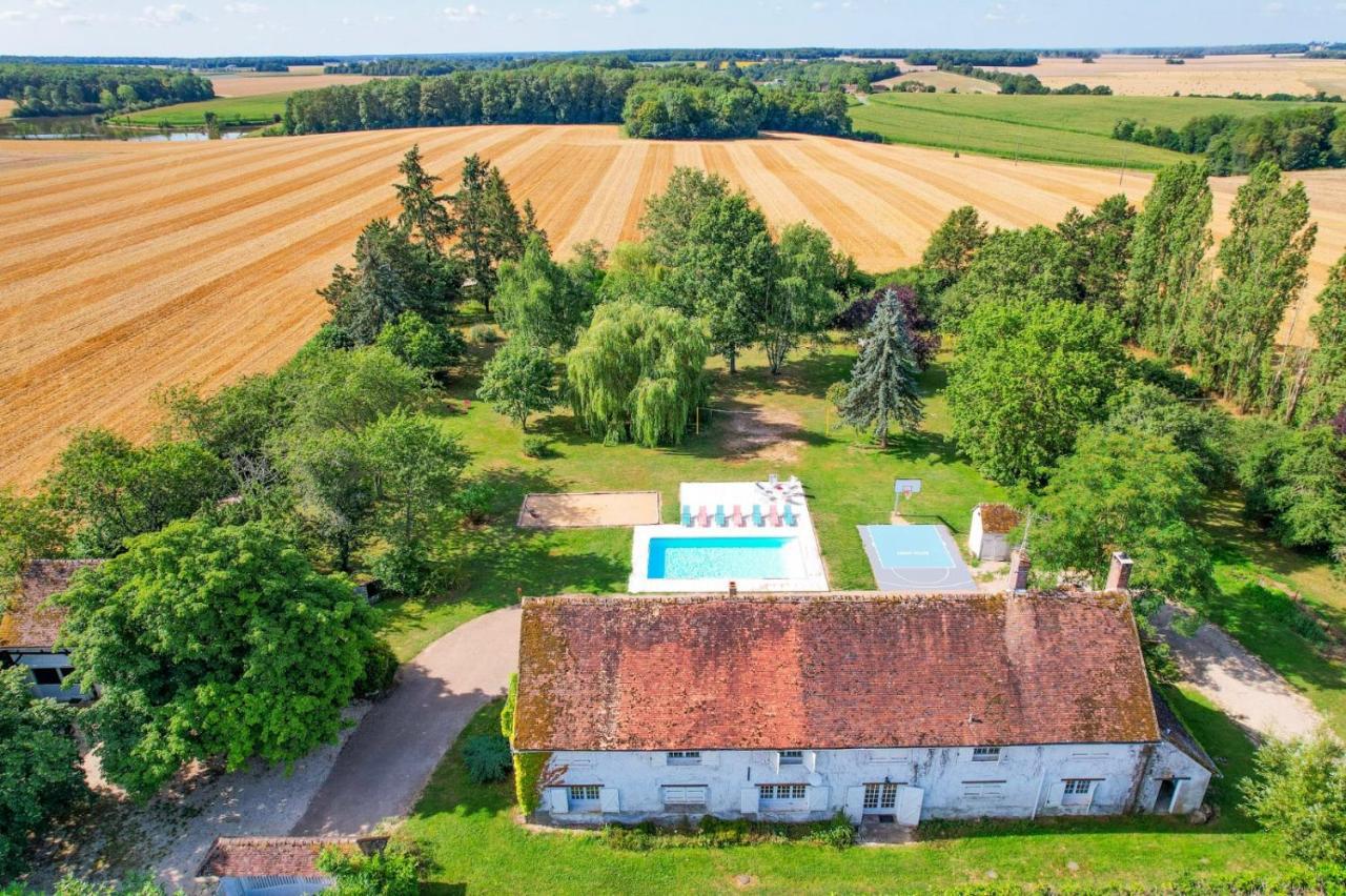 Crazy Villa Etisseaux 45 - Heated Pool - Volley Court - 1H30 Paris - 45P Saint-Maurice-sur-Aveyron Eksteriør billede