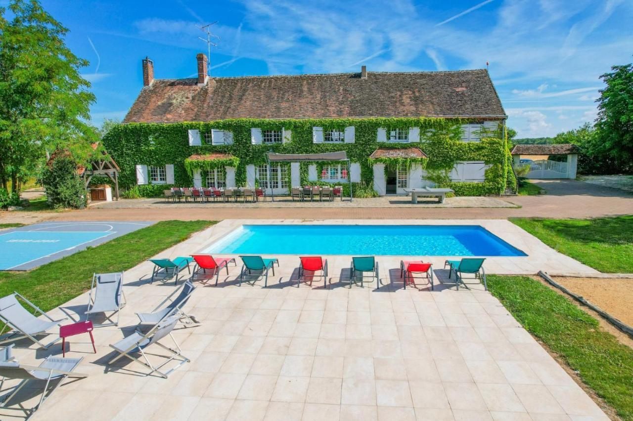 Crazy Villa Etisseaux 45 - Heated Pool - Volley Court - 1H30 Paris - 45P Saint-Maurice-sur-Aveyron Eksteriør billede